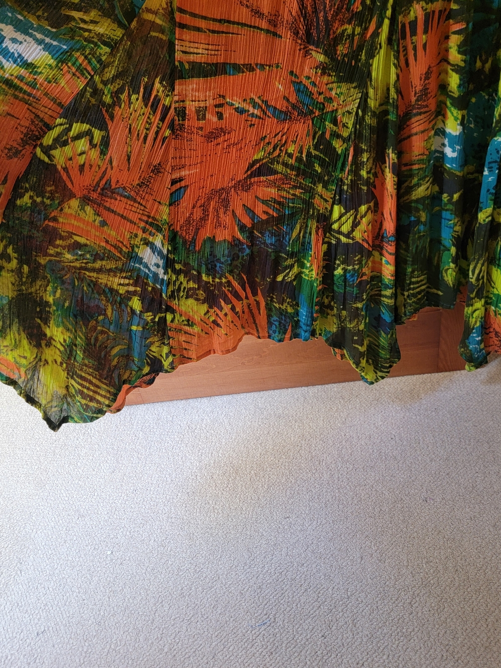 Vintage 90s PHOOL Boho Crinkle Rayon Abstract Maxi Dress Handkerchief Hem Large - Picture 8 of 14